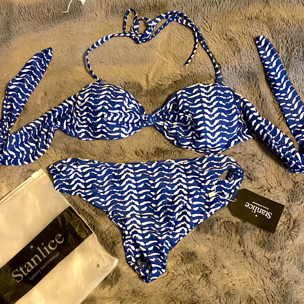 Stanlice Luxury Swimwear - Blue/White bikini size L